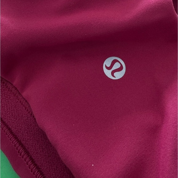 LULULEMON -Wunder Train Strappy Racer Bra *Light Support, C/D Cup
Magenta… - Picture 8 of 9